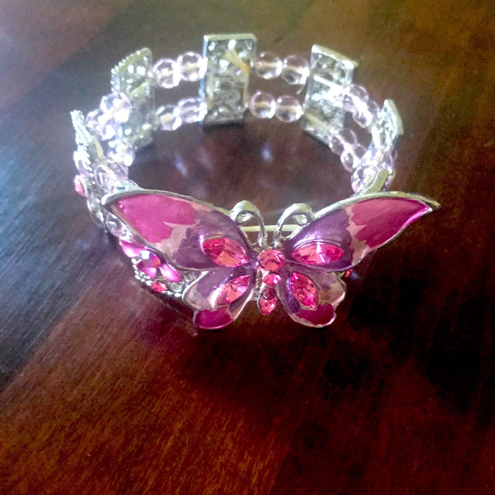 Ladies butterfly stretch bracelet 🦋